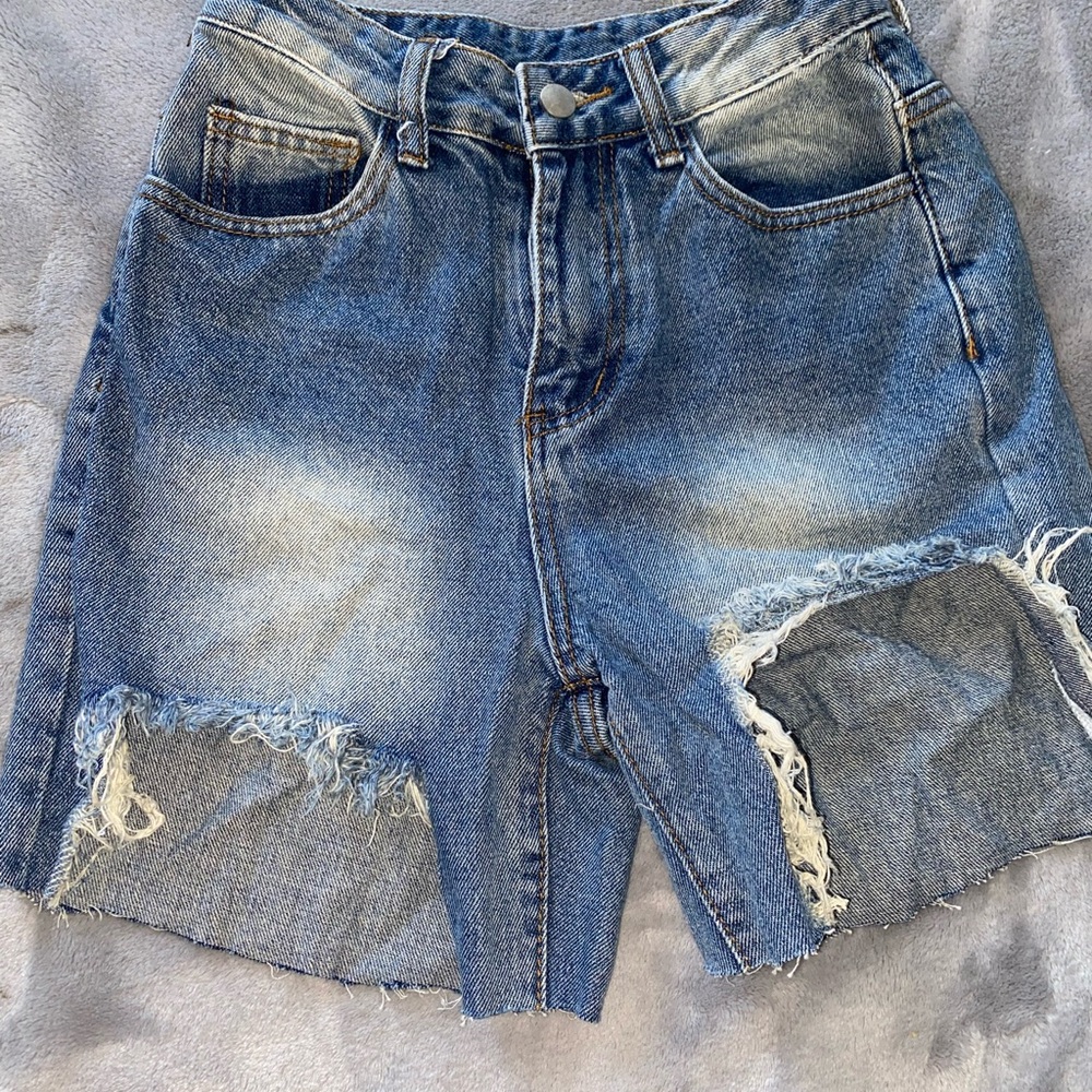 High waist Distressed Denim Shorts